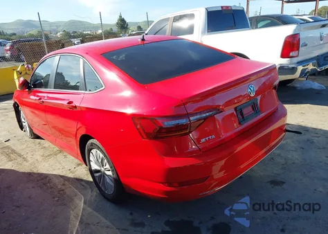 2019 Volkswagen Jetta 1.4T R-Line/1.4T S/1.4T Se z USA, uszkodzony, nr VIN 3VWC57BU8KM031615